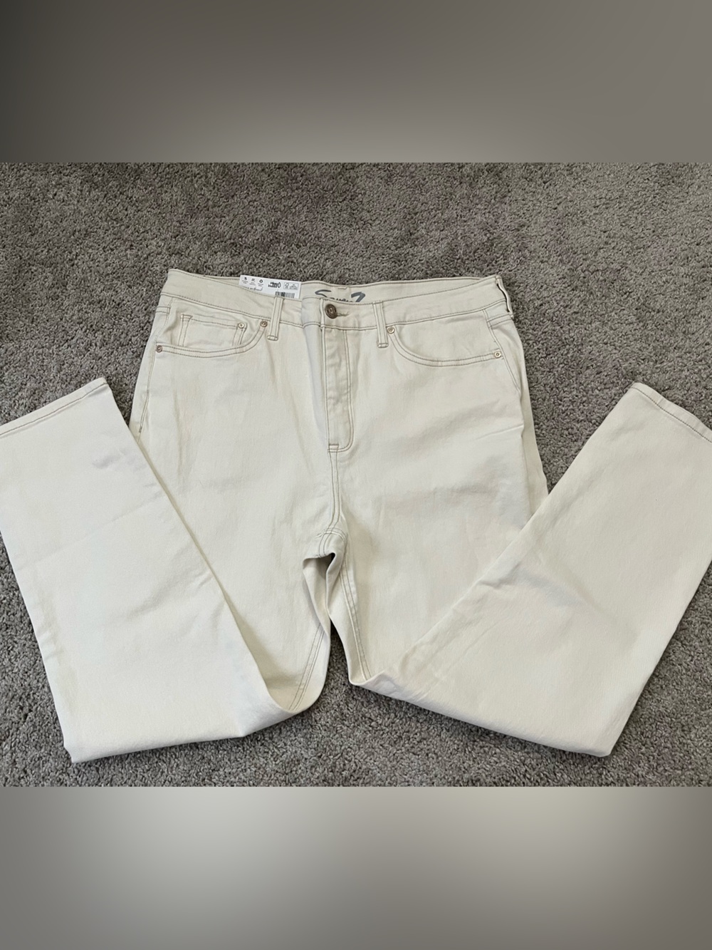 Seven7 Straight Leg Jeans in Cream